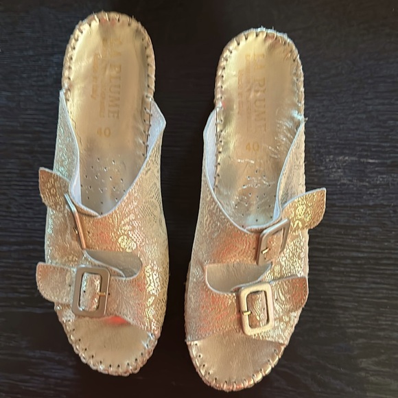 La plume leather size 40 and fits like 8 1/2 I think - Picture 1 of 5